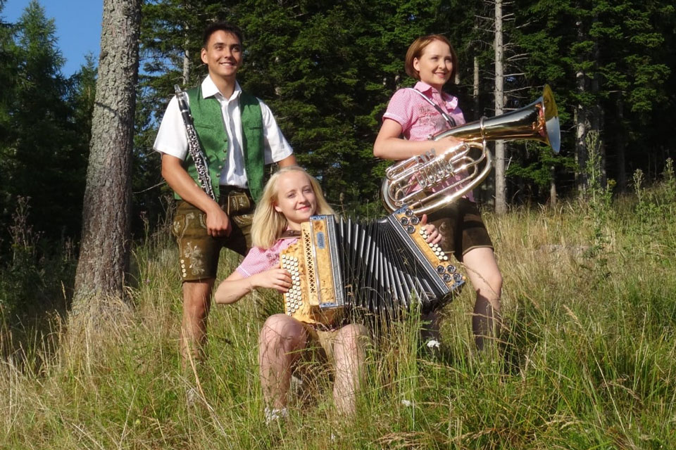 Geschwister-Scharf-2021-web